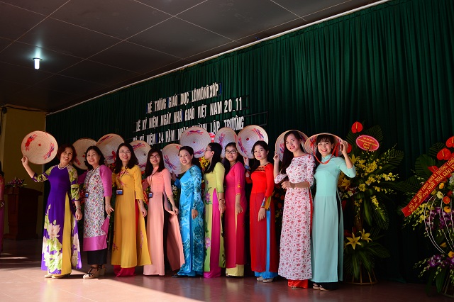 Bài diễn văn của thầy Hiệu trưởng Nguyễn Quang Tùng trong Lễ Bế giảng năm học 2015 - 2016