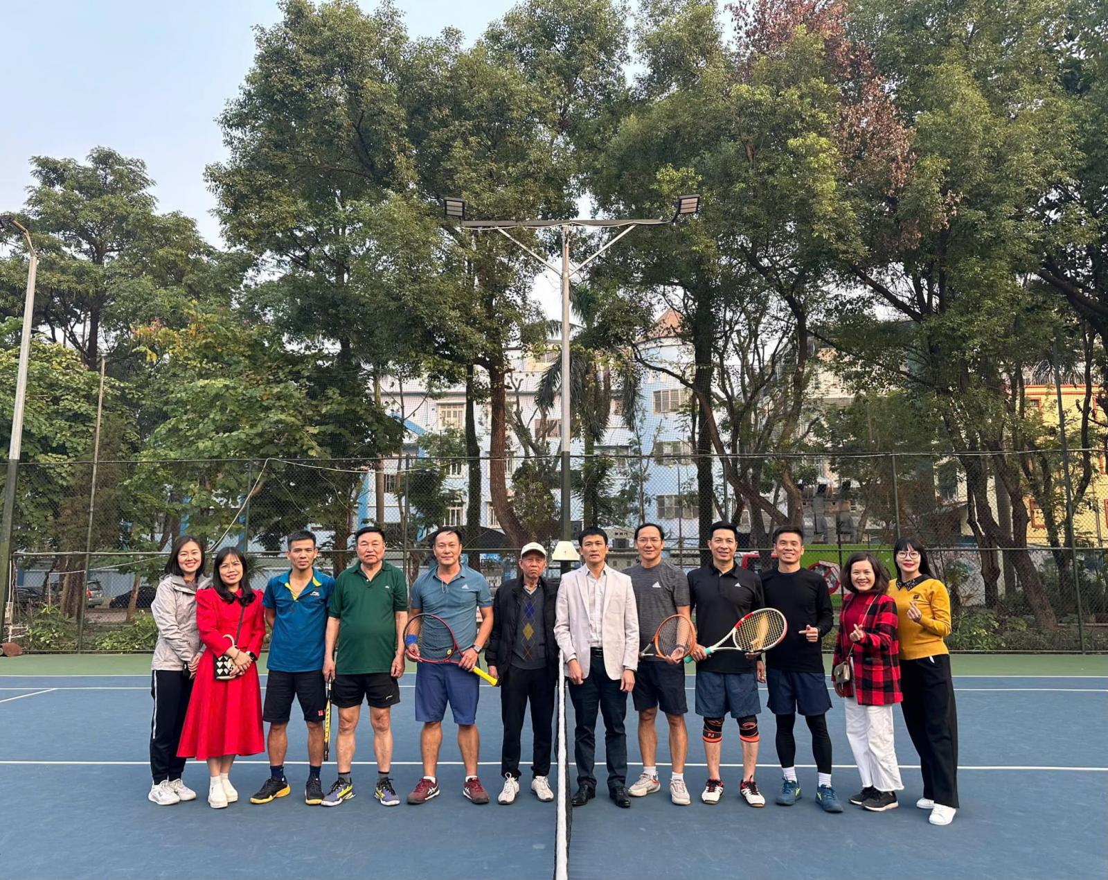 GIAO LƯU TENNIS CHÀO MỪNG 80 NĂM NGÀY THÀNH LẬP QUÂN ĐỘI NHÂN DÂN VÀ 35 NĂM NGÀY HỘI QUỐC PHÒNG TOÀN DÂN