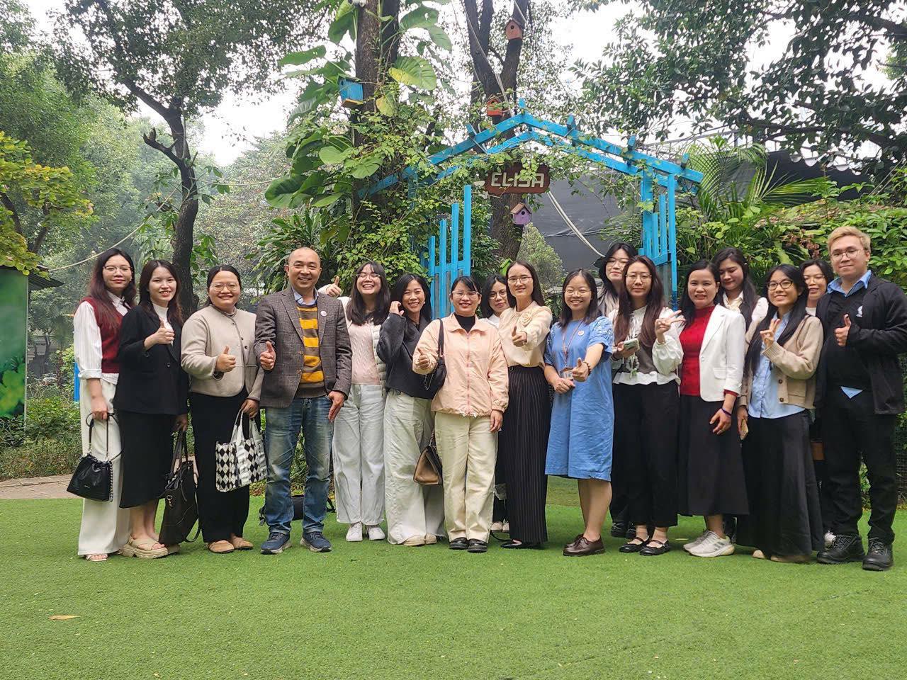 Lan tỏa tri thức – Kết nối yêu thương từ một buổi thực tế giàu ý nghĩa