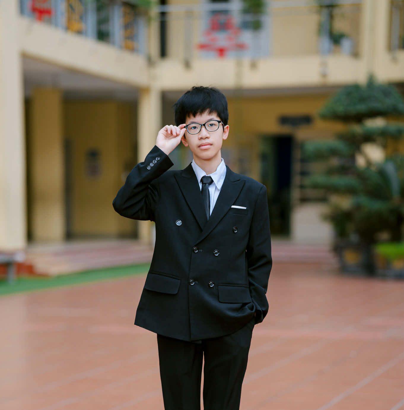 NIỀM ĐAM MÊ KHOA HỌC – HÀNH TRÌNH CHINH PHỤC TRI THỨC