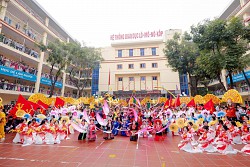 TỪ SÂN TRƯỜNG ĐẾN NGUỒN CỘI: LỄ HỘI VĂN HOÁ DÂN GIAN VÀ SỨ MỆNH NUÔI DƯỠNG BẢN SẮC VIỆT