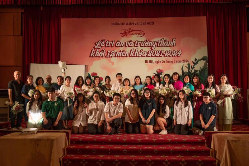 326 thành viên của “Boomerang 29 - Lômônôxốp”