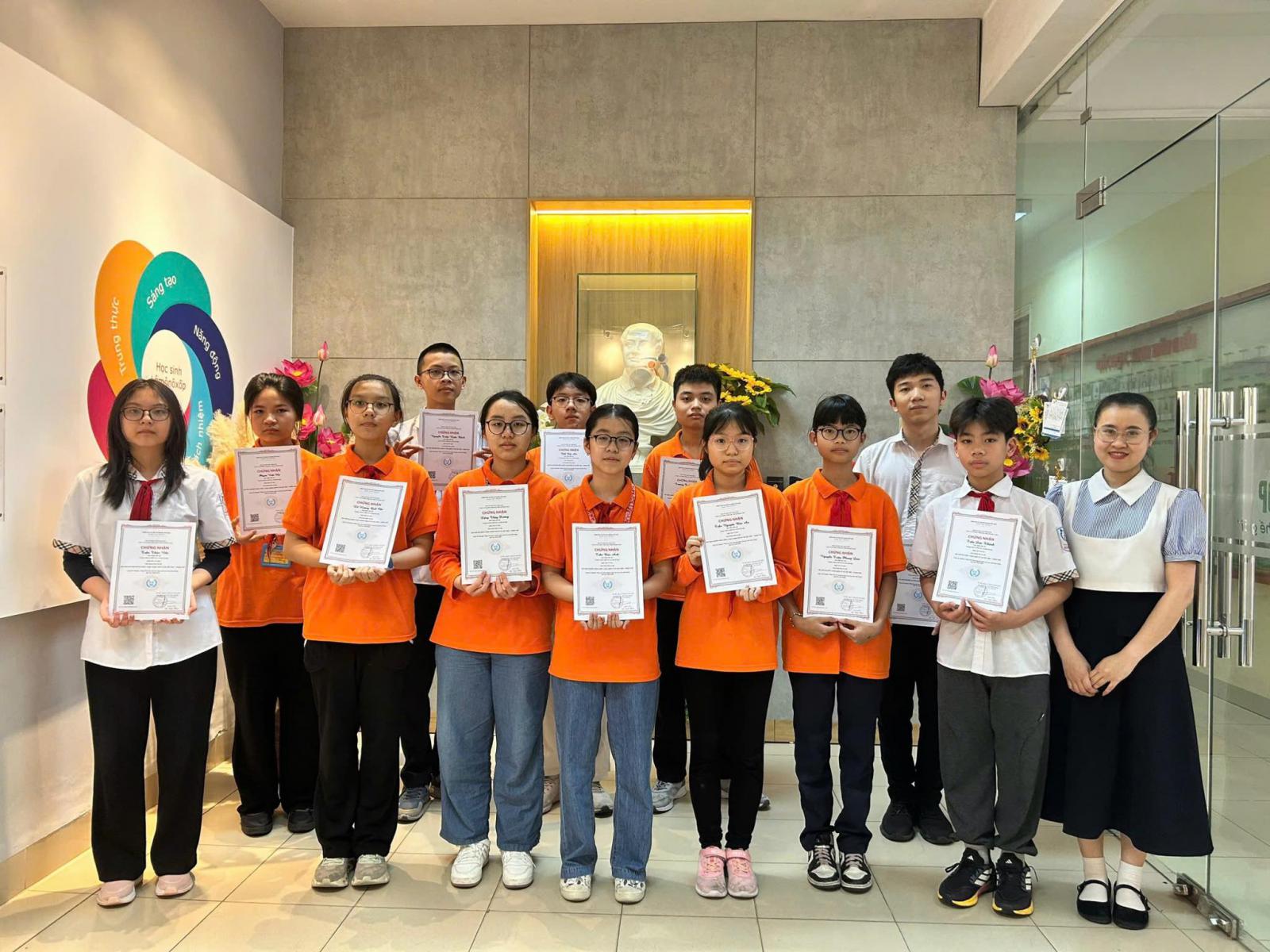 CHÚC MỪNG 46 HỌC SINH XUẤT SẮC ĐẠT THÀNH TÍCH CAO TRONG KỲ THI IOE – TIẾNG ANH QUA MẠNG CẤP THÀNH PHỐ!