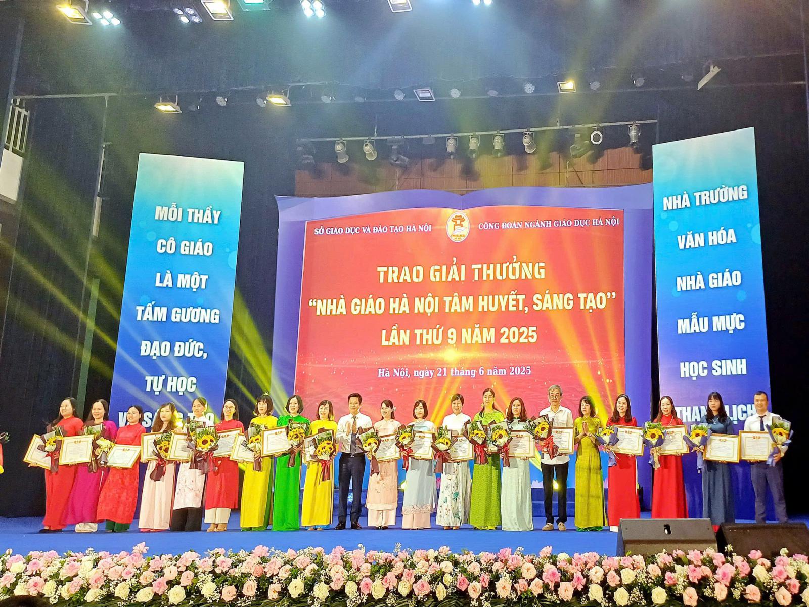 VINH DANH NHÀ GIÁO HÀ NỘI TÂM HUYẾT, SÁNG TẠO NĂM 2025