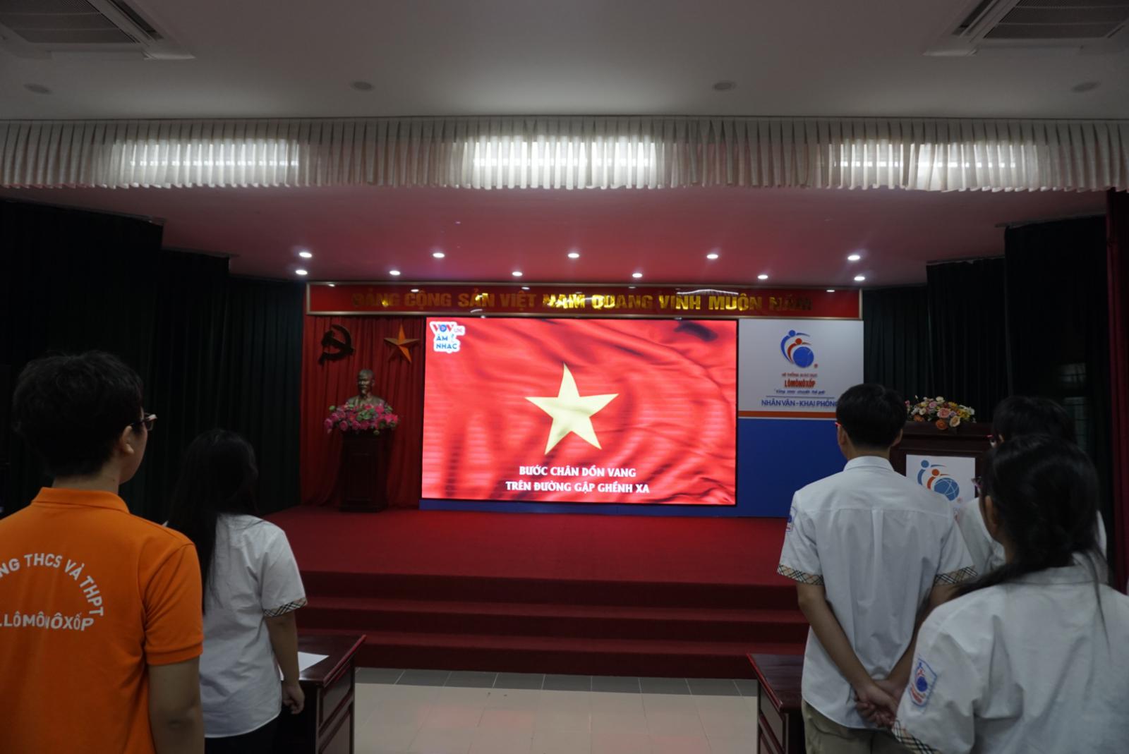 RECAP BUỔI HỌC CẢM TÌNH ĐOÀN VÀ LÀM BÀI THU HOẠCH KẾT NẠP ĐOÀN VIÊN ĐỢT I NĂM HỌC 2025-2026