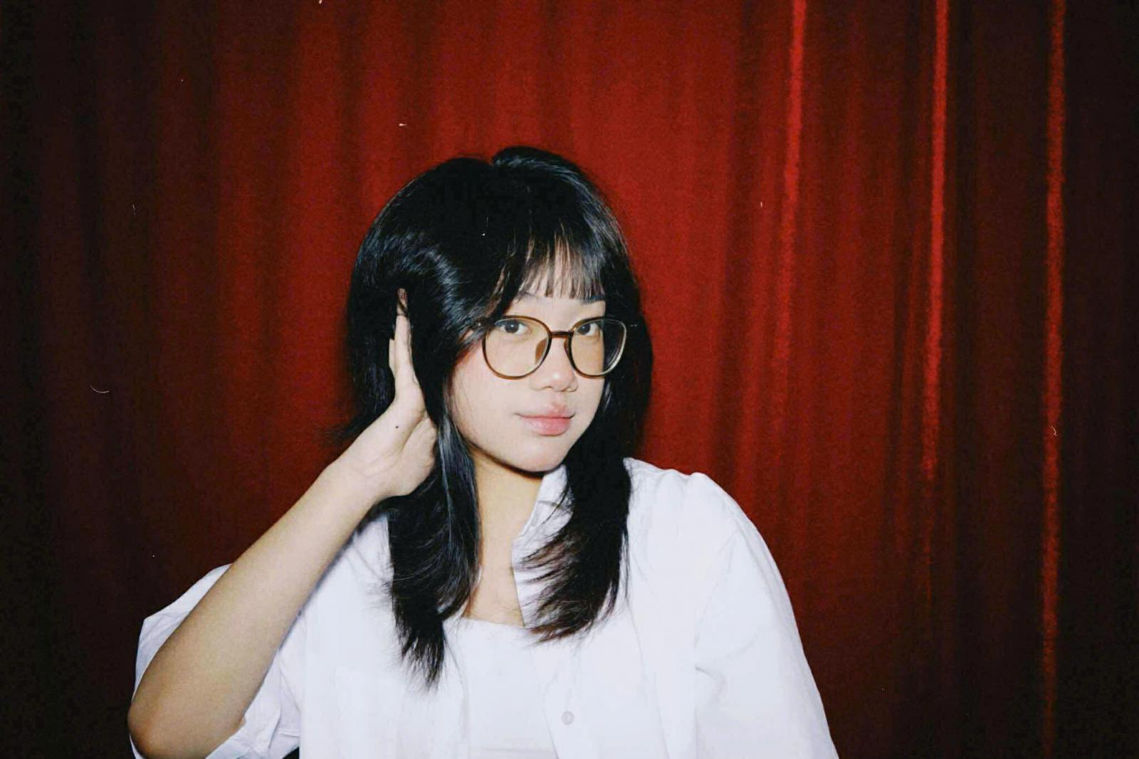 NGUYỄN NGỌC HÀ ANH – NIỀM ĐAM MÊ VỚI VĂN HỌC