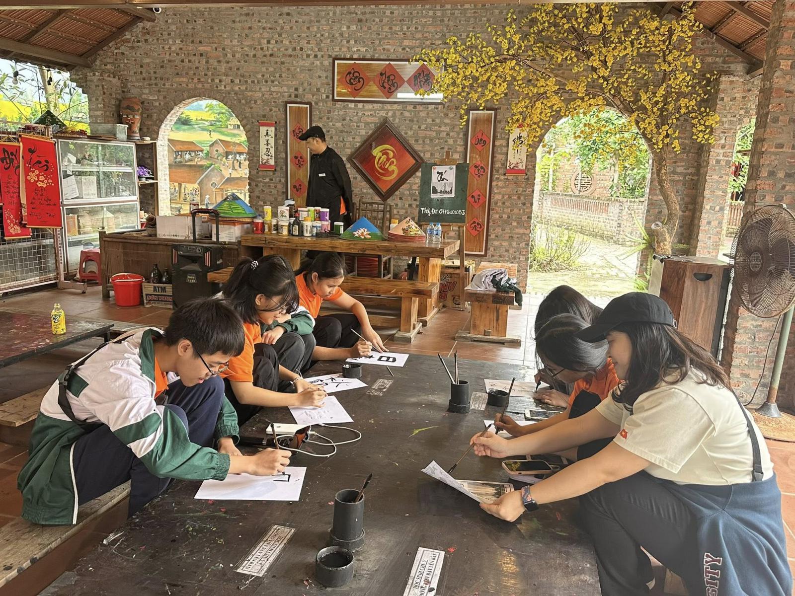 HÀNH TRÌNH HỌC TẬP VÀ TRẢI NGHIỆM TẠI QUẢNG NINH GATE