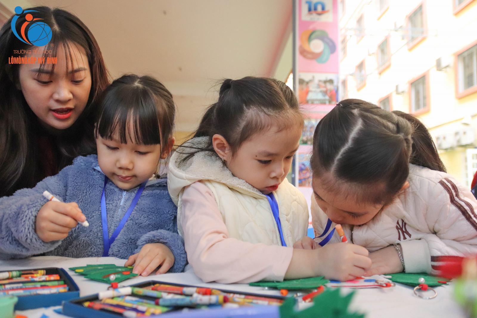 OPEN DAY – TRẢI NGHIỆM MỘT NGÀY LÀ HỌC SINH TRƯỜNG TIỂU HỌC LÔ-MÔ-NÔ-XỐP MỸ ĐÌNH